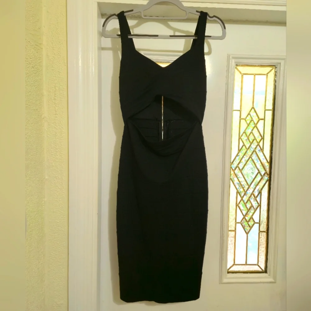 Express Bodycon Elegant Black Sleeveless Dress - Picture 3 of 5